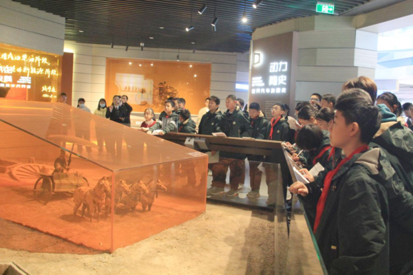 科技之光 (4) 科技之光 (4)